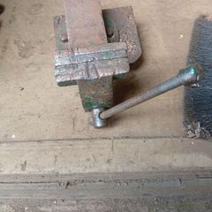 4 inch vice