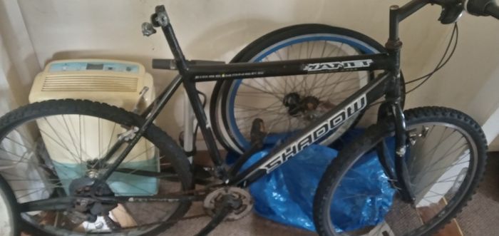 Planet Shadow Mountain bike for parts
