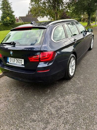 BMW 5-Series 2012