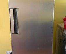 Whirlpool Freestanding Larder Fridge (358ltr)