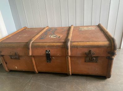 bentwood trunk
