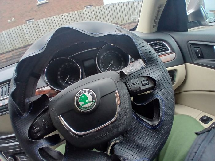 Skoda superb steering wheel cover