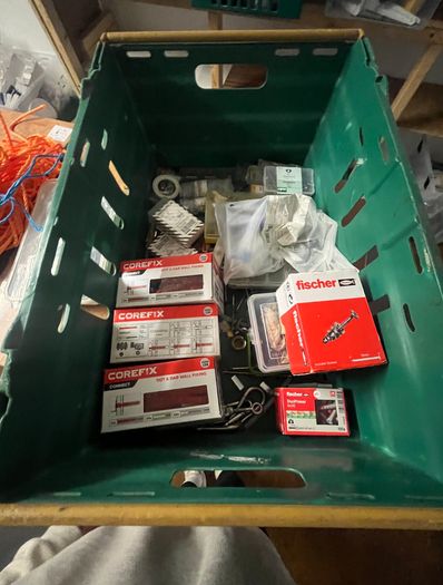 Set-Building, Fixings, Paint & Consumables Lot