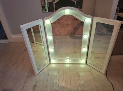Led mirror