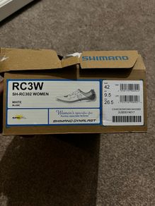 Shimano Rc302 Womens size 42