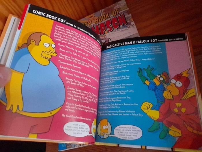Simpsons Comic Book x 2