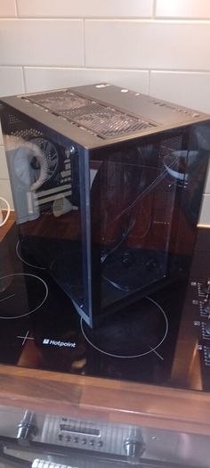 pc case and 3x fan