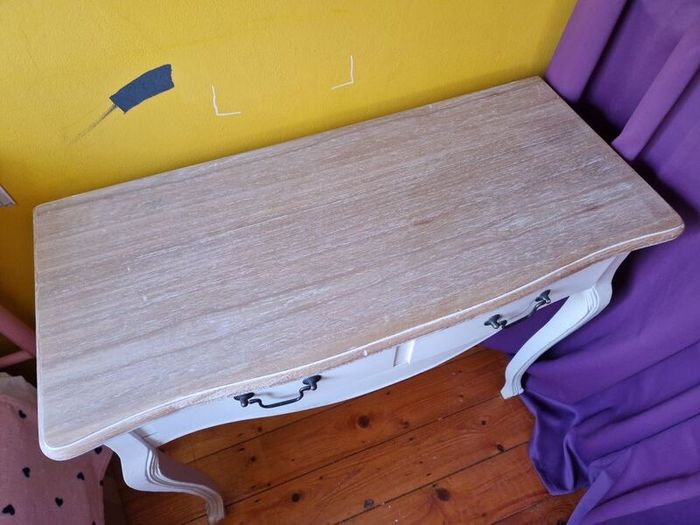 decorative table