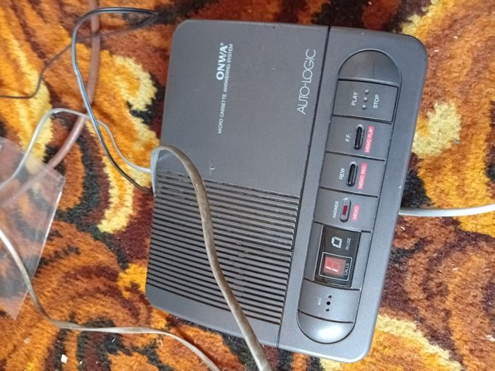 Vintage Onwa Micro Cassette Telephone. Tested & working perfectly.