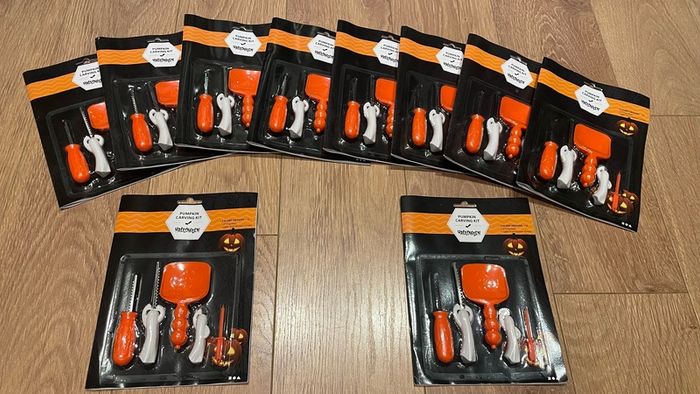 10x Pumpkin carving kits for kids  Halloween party