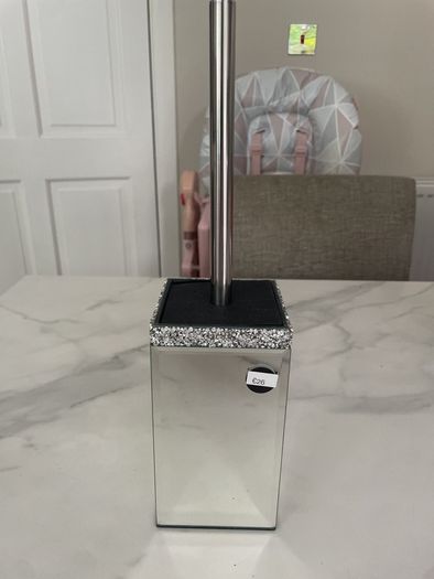 Toilet brush holder