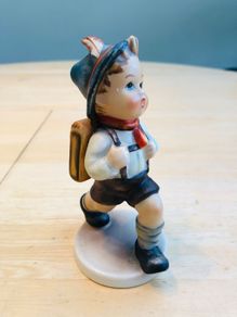Vintage Hummel Goebel Figurine