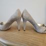 Barachini Grey Heels Image 4