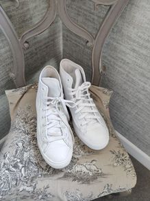 Converse  leather Trainer's  6.5