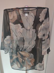 Ambria selection v-neck transparent blouse size UK18 EU46 Postage included