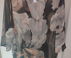 Ambria selection v-neck transparent blouse size UK18 EU46 Postage included