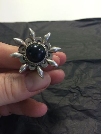Lovely silver dress ring with black stone