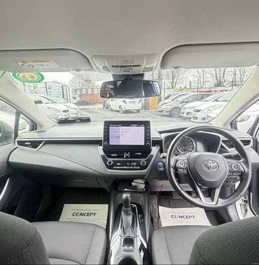 Taxi Including Plate for 6 Month Rent