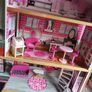Doll house Image 2