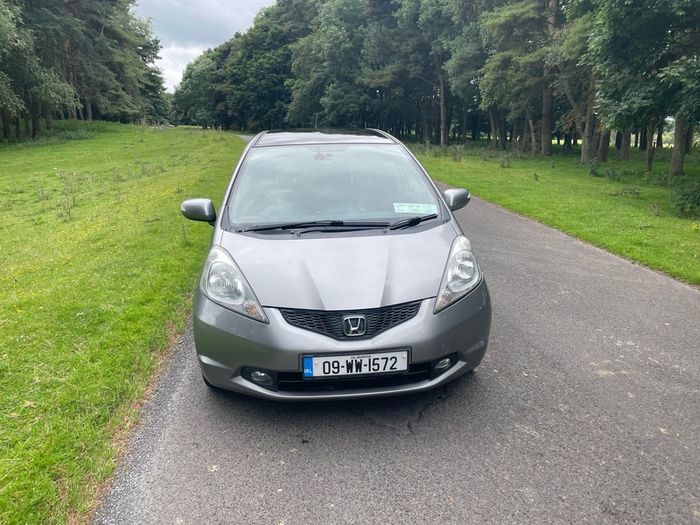 2009 Honda Jazz fresh nct + android auto with camera and sensors