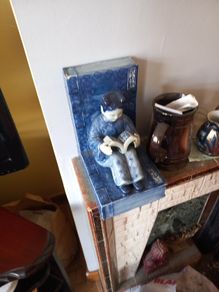 chinese shelf book ends.