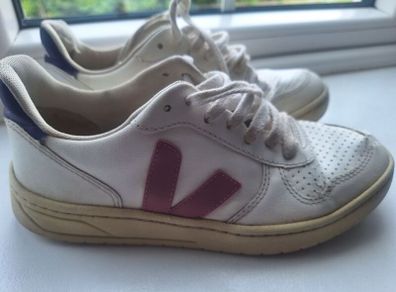 Veja Vegan V10 Trainers Purple and Pink Veja