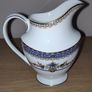 Vintage Royal Doulton Milk Jug & Queen's Sugar Bowl Image 3