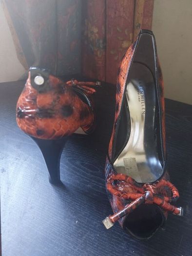 Karen Millen leather snakeskin print shoes (free post)