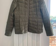 OUI light puffer jacket in dark olive green (10-12)