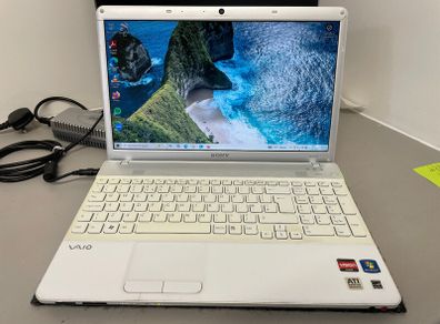 laptop Sony Vaio PCG-61611M