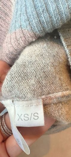 Lucy Nagle 100% cashmere hooded sweater.