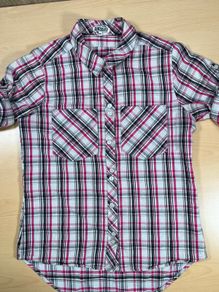Quicksilver Button Up Short Sleeve Shirt Pink Plaid Sz Small - Pearl Button