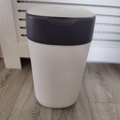 Tommee Tippee nappy bin