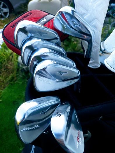 Set of Premium Golf Clubs