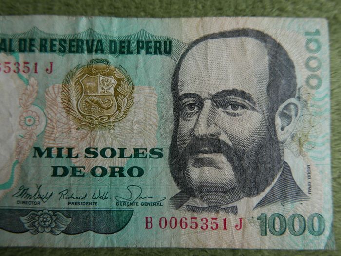 Variety of 10 Different Foreign Banknotes most of Peru