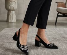 Black Patent Leather-Effect Slingback Shoes with Buckle Details and Block Heel