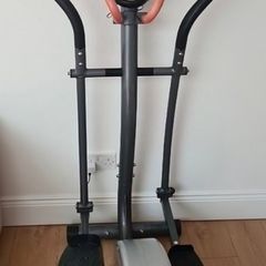 Cross Trainer