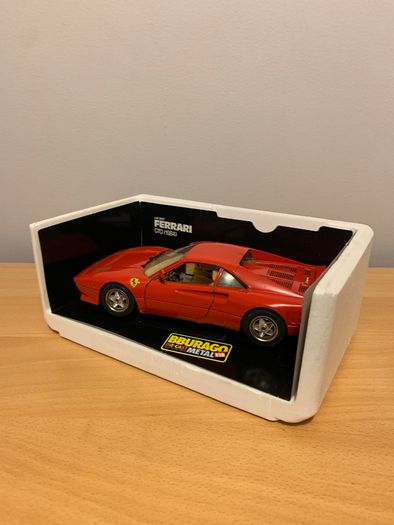 1/18 Burago Model Car Ferrari GTO 1984