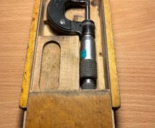 External Micrometre