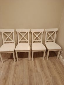 For sale: a set of 4 classic IKEA dining chairs, model INGOLF in white.!