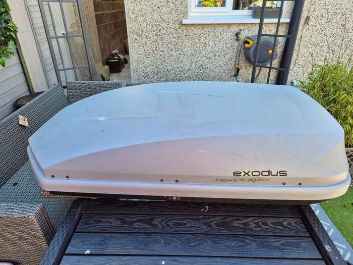 Exodus Roof Box