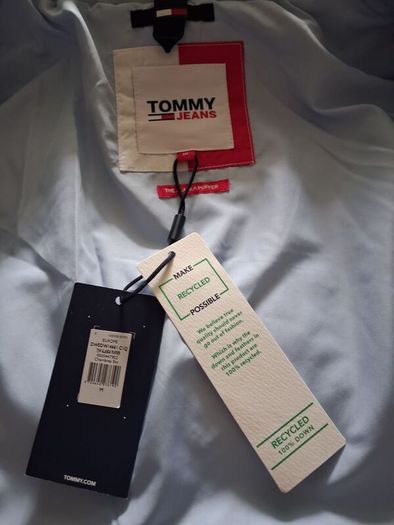 Tommy Hilfiger puffer jacket M BNWT