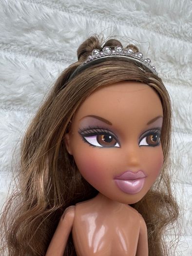Bratz Yasmin Sweet 16 Birthday 3rd Edition Doll Used Please see photos