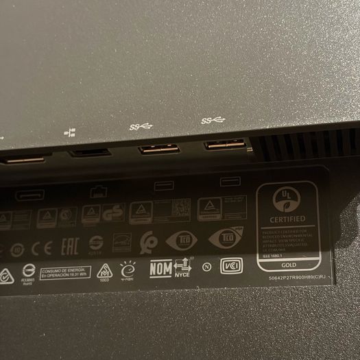 Lenovo ThinkVision 27 inch QHD USB-C Docking Monitor