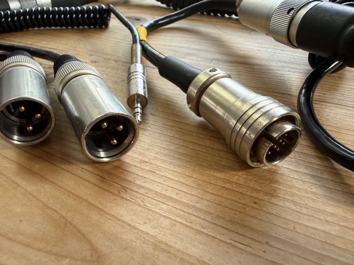 SQN-4S Mini Analogue Audio Location Mixer