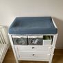 baby change table Image 4
