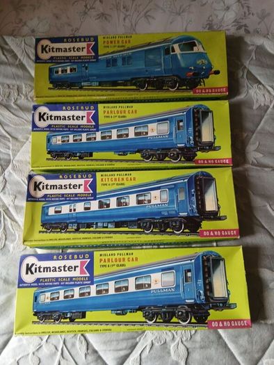 Kitmaster 00 gauge train kits