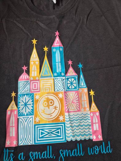 disney its a small world tshirt size large
