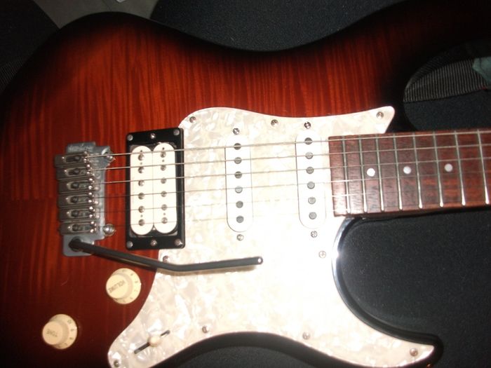 Yamaha pacifica 812w+korean Squier with EMG