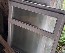 2 windows wooden frames